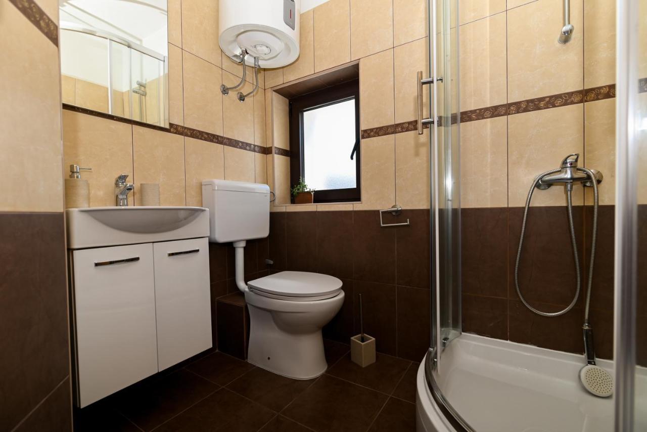 Apartman Ciciliani Трогир Екстериор снимка